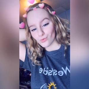 Meet your Posher, Brooke